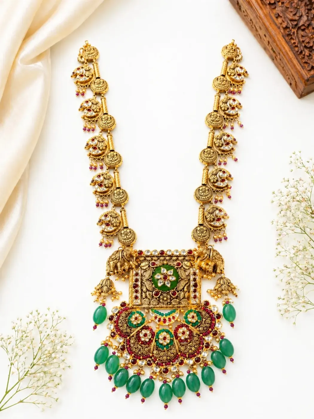 Long bridal peacock haar