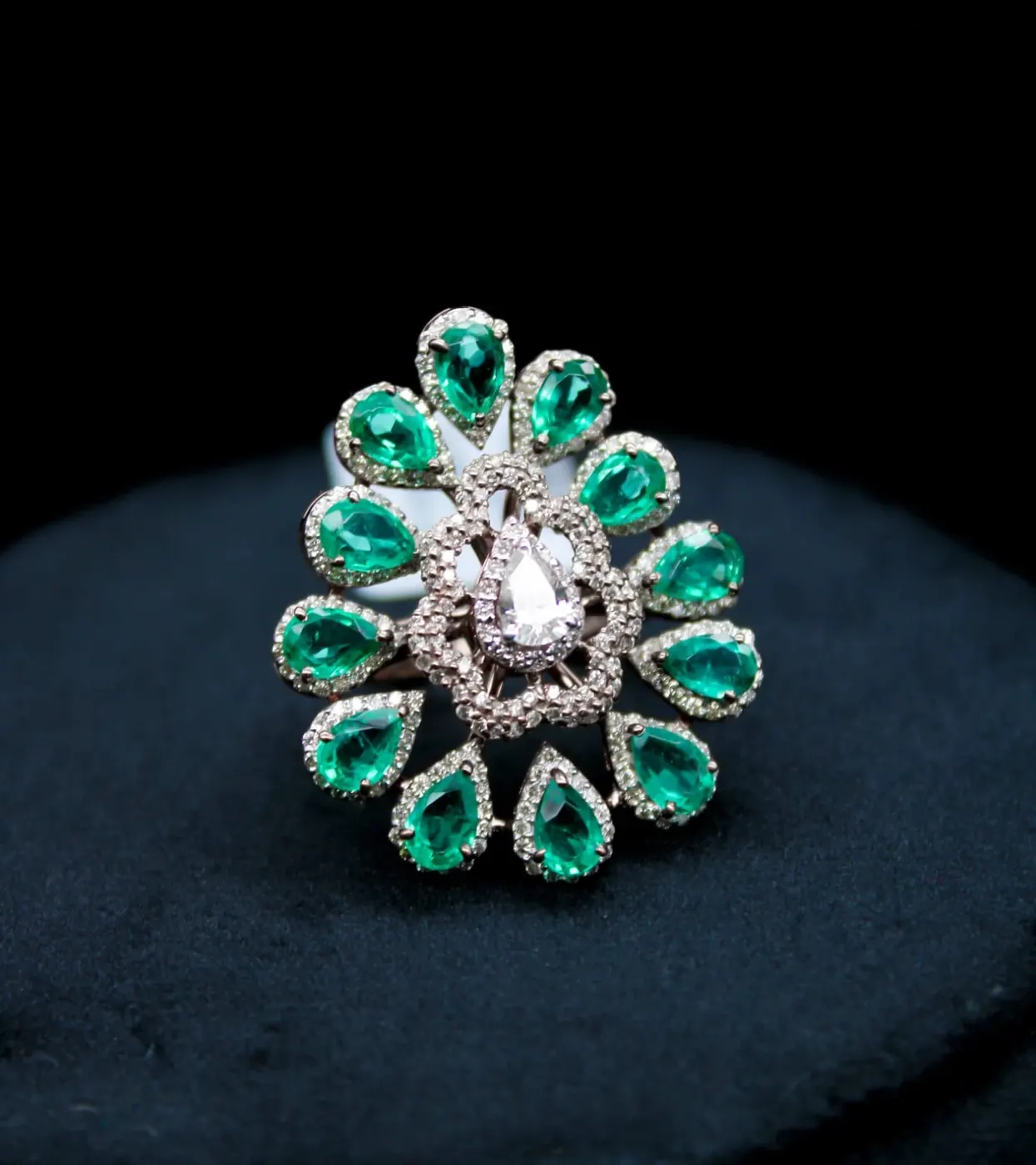 Floral diamond cocktail ring